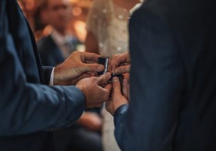 Γκέι γάμοι: Γεγονός ο γάμος των ομόφυλων ζευγαριών μέχρι το τέλος του έτους