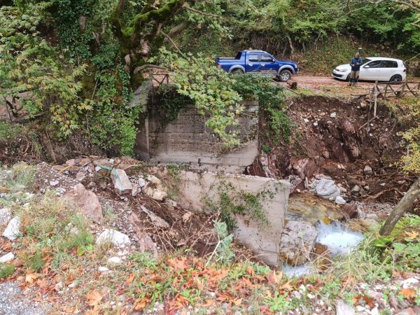 Ακόμα βαριά «πληγωμένη» η Αργιθέα από τα ακραία καιρικά φαινόμενα που την έπληξαν τον Σεπτέμβριο