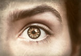 «Ταξίδι στον χρόνο» – Τι θα γινόταν αν «συναντούσες» τον μελλοντικό σου εαυτό;