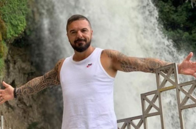 Τριαντάφυλλος: «Έρχονται εκπλήξεις, δεν τελείωσε τίποτα»