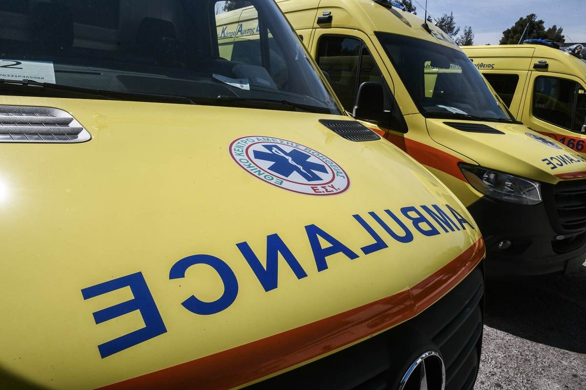 Νεκρός 24χρονος σε τροχαίο στη Θεσσαλονίκη - Τραυματίστηκαν σοβαρά δίδυμα αδέρφια