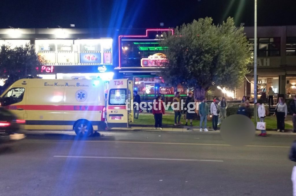 Μηχανές παρέσυραν πεζό στη Θεσσαλονίκη – Μεταφέρθηκε στο νοσοκομείο
