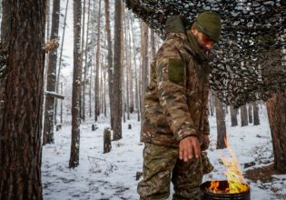 Ουκρανία: Χωρίς ηλεκτρικό ρεύμα 400 κοινότητες λόγω «εξαιρετικά δύσκολων» μετεωρολογικών συνθηκών