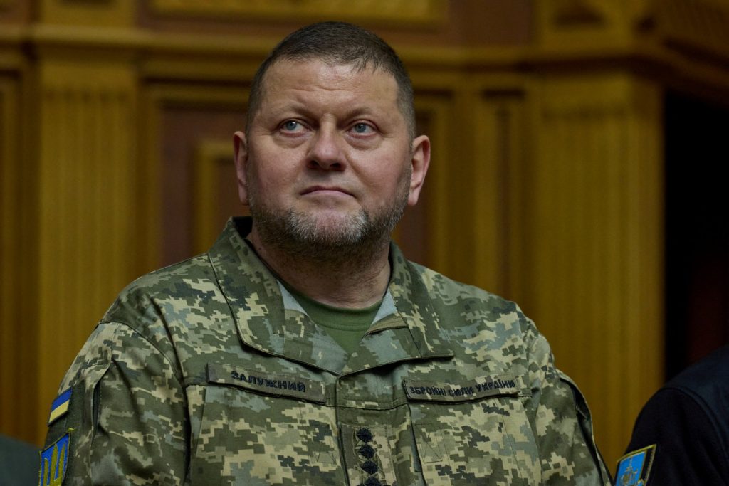 Ουκρανία: Περαιτέρω ενίσχυση των ουκρανικών ενόπλων δυνάμεων ζητά ο στρατηγός Ζαλούζνι