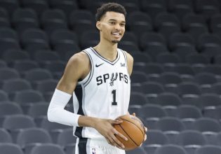 Τop-10 του NBA με Γουεμπανιάμα και Μπανκέρο (vid)