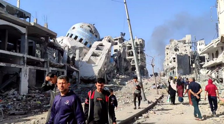 Γάζα: Αψηφούν τις εντολές του ισραηλινού στρατού οι εκτοπισμένοι – Επιστρέφουν στη βόρεια Γάζα