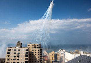 Ισραήλ: Χρησιμοποίησε λευκό φώσφορο στη Γάζα; – Τι απαντά στο in το Παρατηρητήριο Ανθρωπίνων Δικαιωμάτων