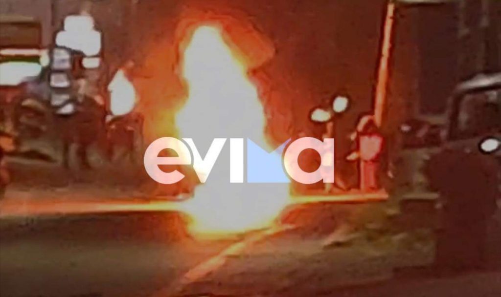 Βοιωτία: Διαμαρτυρίες στη Χαλκίδα για τον θάνατο του 17χρονου Χρήστου από πυρά αστυνομικού