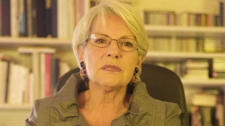 Ρούλα Μητροπούλου – Πέθανε η ιστορική διευθύντρια του περιοδικού «Ταχυδρόμος»