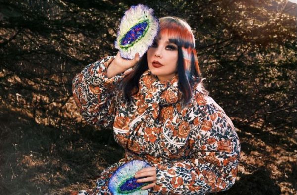 Η Björk συνεργάζεται με τη Rosalía για την προστασία του σολομού – «Θέλω να γίνω ο David Attenborough»