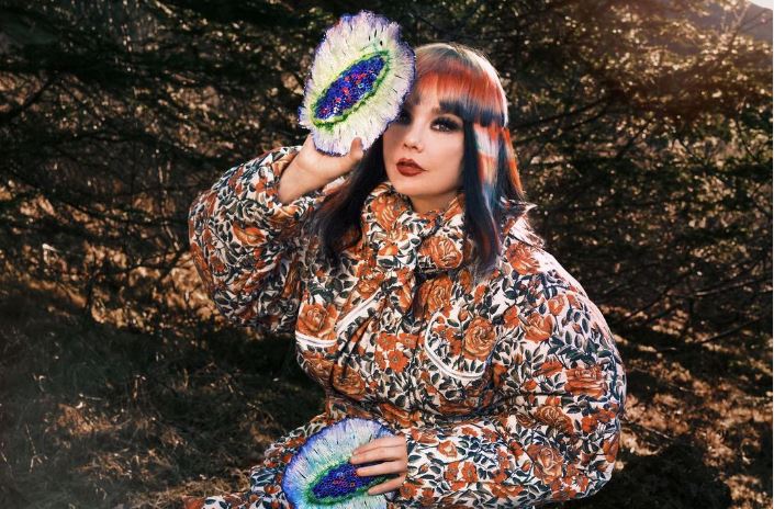 Η Björk συνεργάζεται με τη Rosalía για την προστασία του σολομού – «Θέλω να γίνω ο David Attenborough»