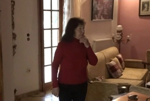 Ατρόμητη 89χρονη πρώην τραγουδίστρια έδιωξε ληστές που είχαν μπει σπίτι της