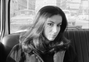 24 ώρες στην Αθήνα: Είμαι στον Κεραμεικό και «μια ζωή σε θυμάμαι να φεύγεις»