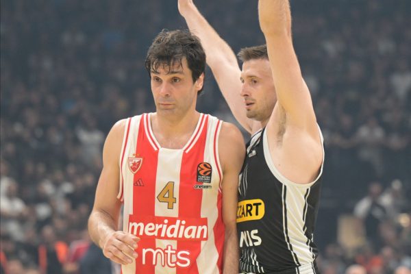 Μίλος Τεόντοσιτς: Σαν το παλιό καλό κρασί… (vids)