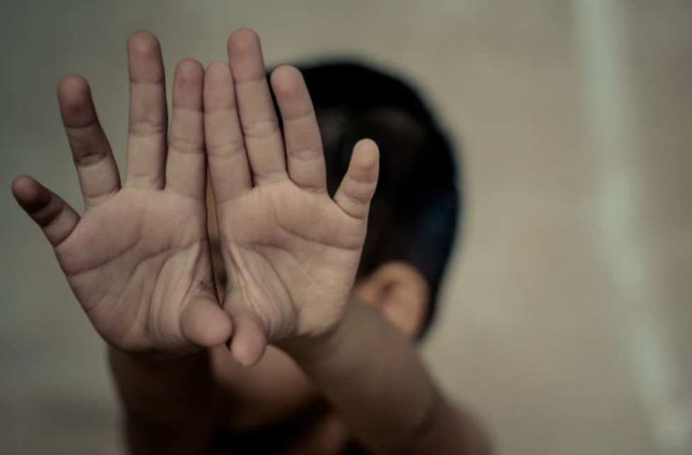 Λέρος: Στο εδώλιο δύο άνδρες για απόπειρα βιασμού 15χρονου