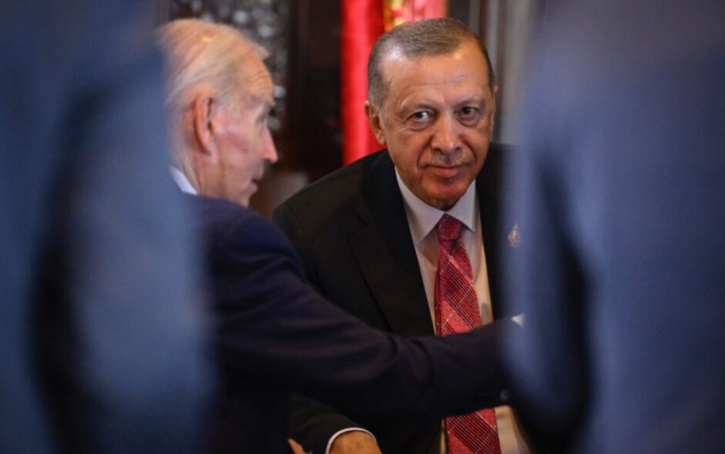 Ερντογάν: «Ο Μπάιντεν είναι θετικός για τα F-16» – Η τηλεφωνική επικοινωνία των δύο ηγετών