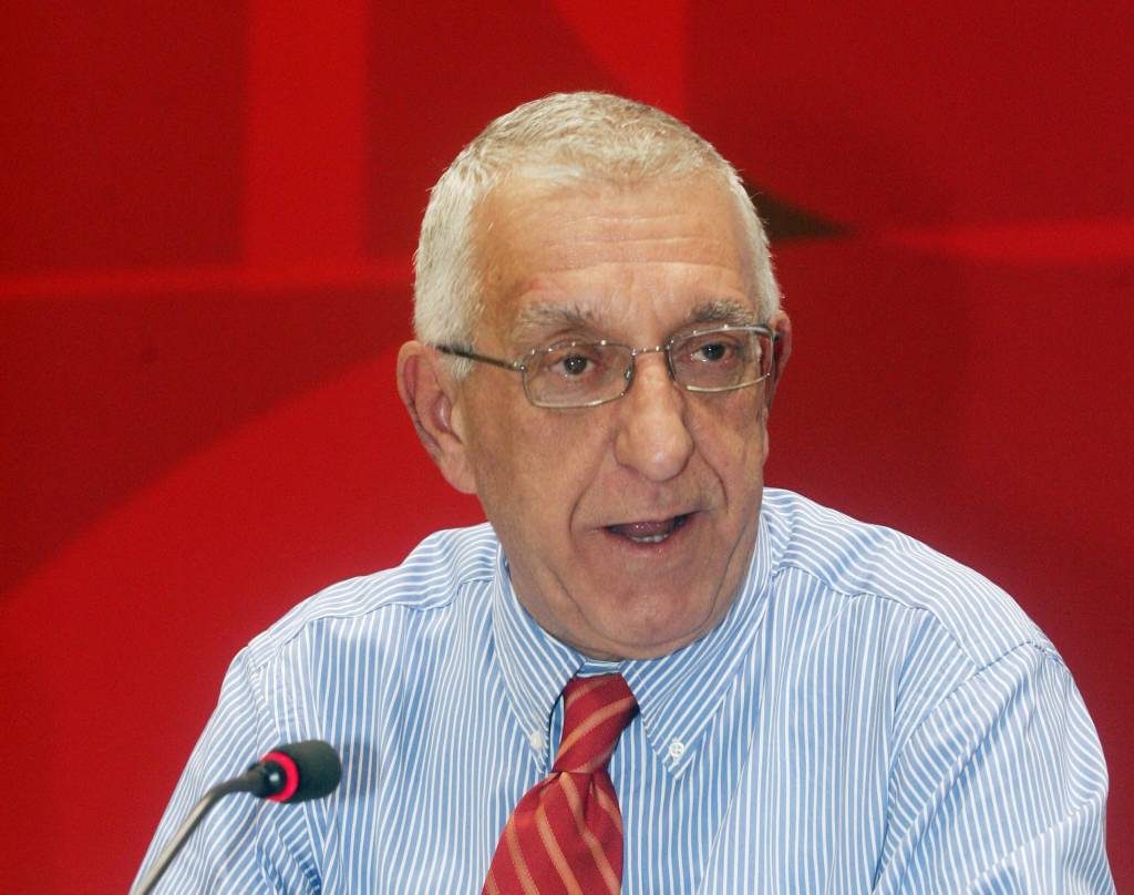 Νικήτας Κακλαμάνης: Δεν κυβερνάει η Δεξιά. Το κέντρο είναι επάγγελμα