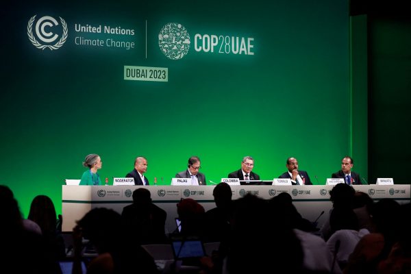 Μεγάλη συμφωνία για τις ΑΠΕ στην COP28 – Τι αποφάσισαν 117 κυβερνήσεις