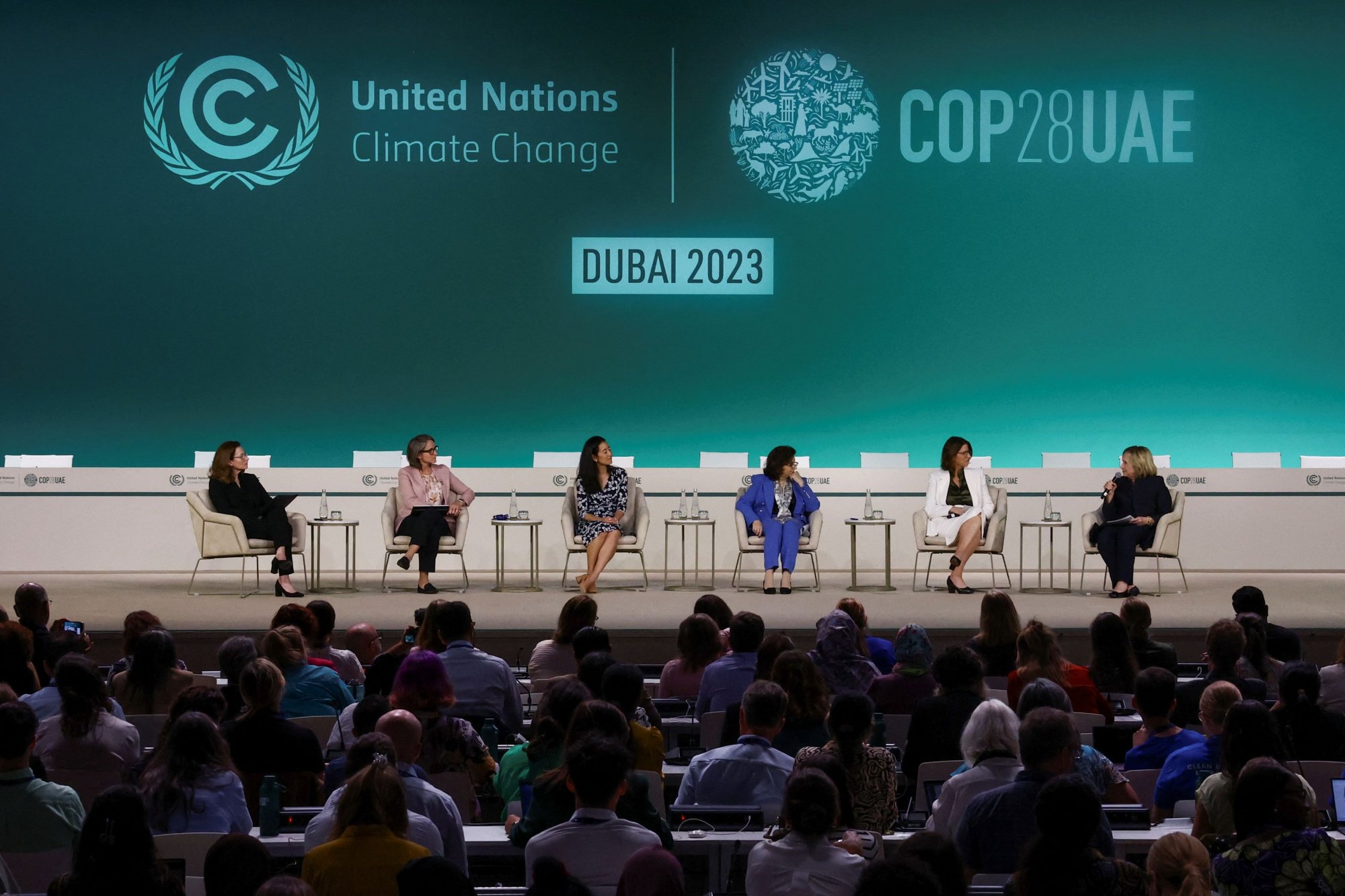COP28: Εκατοντάδες εκπρόσωποι της βιομηχανίας ορυκτών καυσίμων στη σύνοδο για το κλίμα