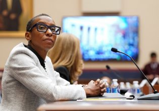 ΗΠΑ: «Πόλεμος» στα αμερικανικά πανεπιστήμια μετά την ακρόαση για τον αντισημιτισμό