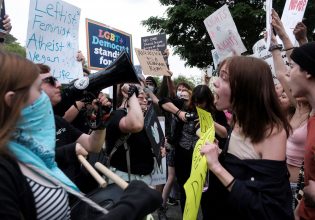 Τέξας: Αναγκάστηκε να φύγει για να κάνει άμβλωση σε άλλη πολιτεία