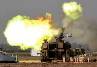 Γάζα: Η επίθεση στο νοσοκομείο Καμάλ Αντουάν με ελεύθερους σκοπευτές, τανκς και πυροβολικό