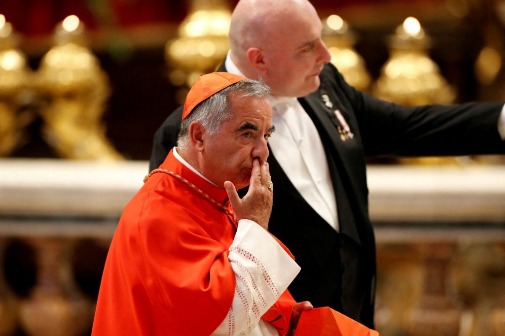 Βατικανό: Δικαστήριο καταδίκασε καρδινάλιο και πρώην σύμβουλο του Πάπα για οικονομικά εγκλήματα