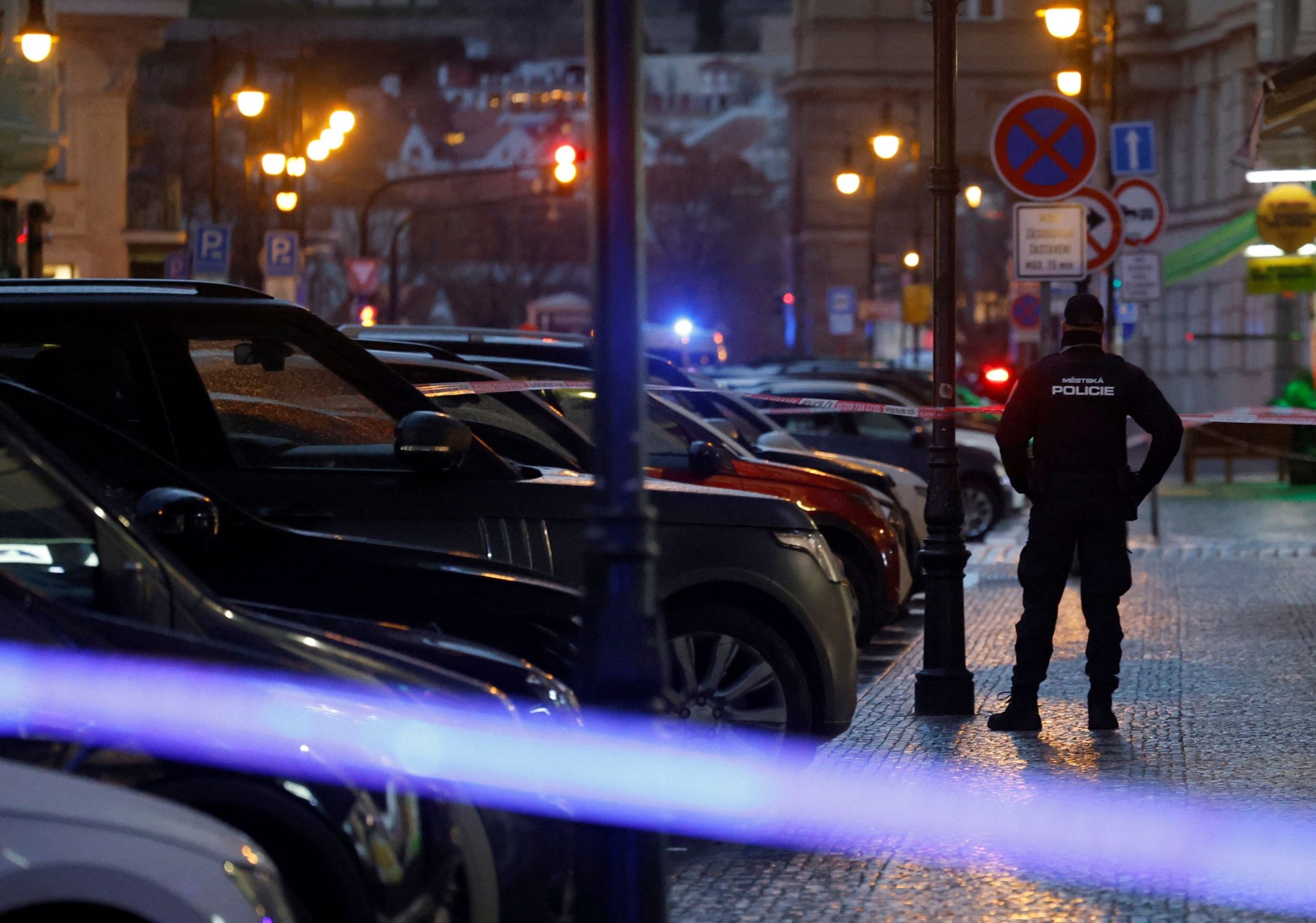 Πυροβολισμοί στην Πράγα: Τουλάχιστον 15 οι νεκροί - «Εξουδετερώθηκε» ο δράστης