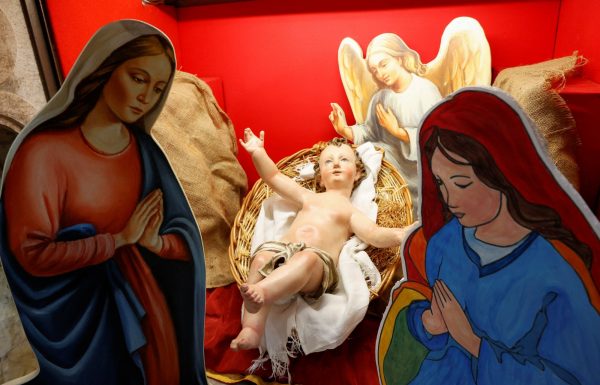 Ιταλία: Η φάτνη με τις δύο μητέρες του Ιησού που έχει εξοργίσει τους συντηρητικούς