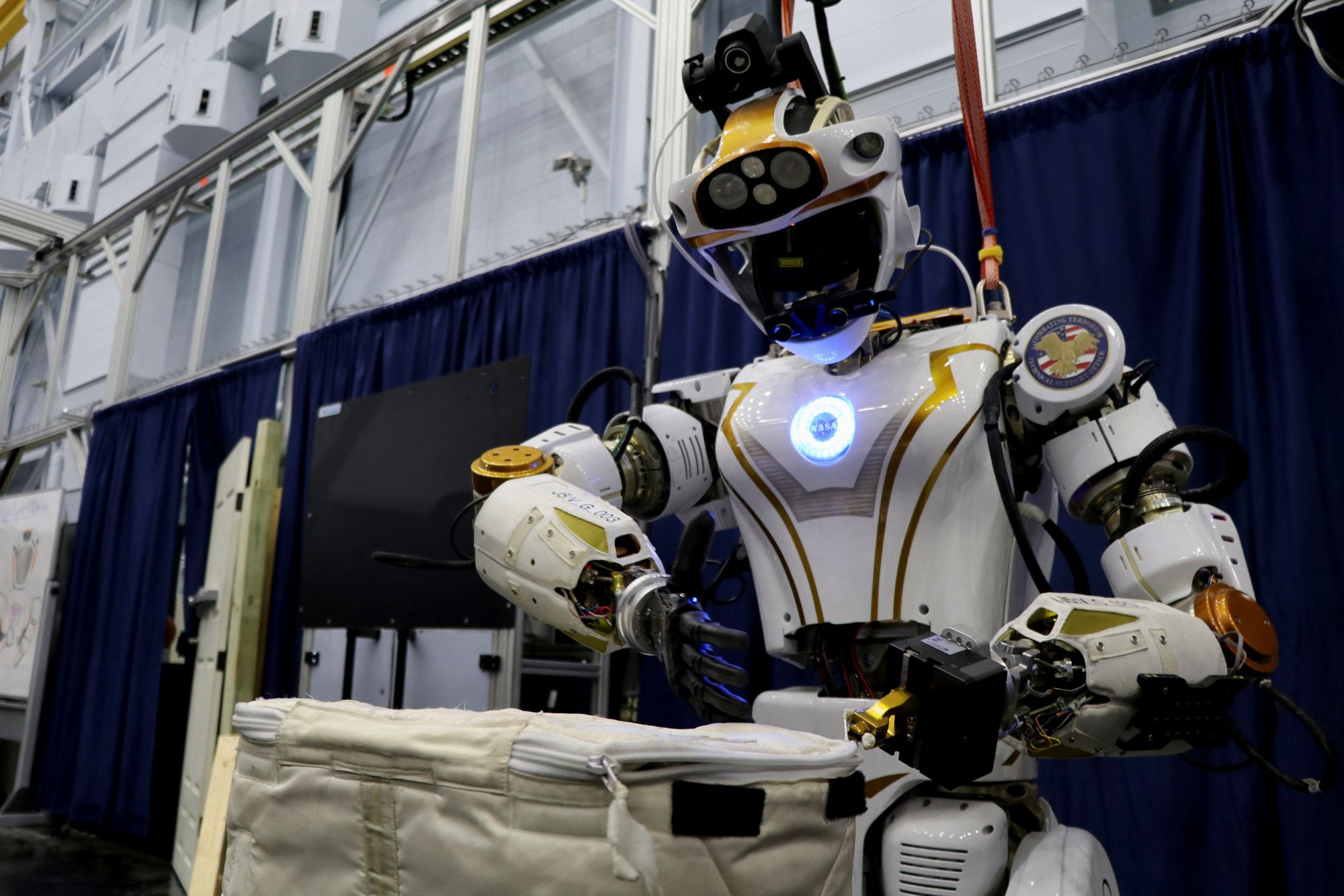 Ανθρωποειδή ρομπότ βάζουν υποψηφιότητα για αστροναύτες της NASA