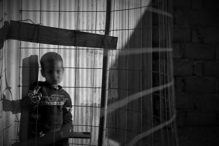 EE: Τα ψιλά απάνθρωπα γράμματα του νέου Σύμφωνου για την Μετανάστευση και το Άσυλο