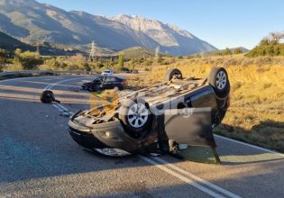 Σοκαριστικό τροχαίο στο Δίστομο – Τέσσερις τραυματίες