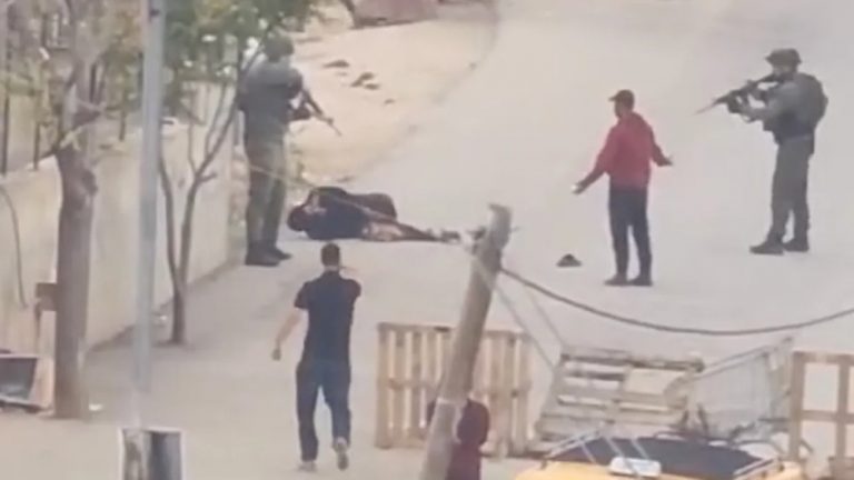 Δυτική Όχθη: Ισραηλινοί στρατιώτες πυροβολούν εν ψυχρώ Παλαιστίνιο με νοητική υστέρηση (βίντεο)