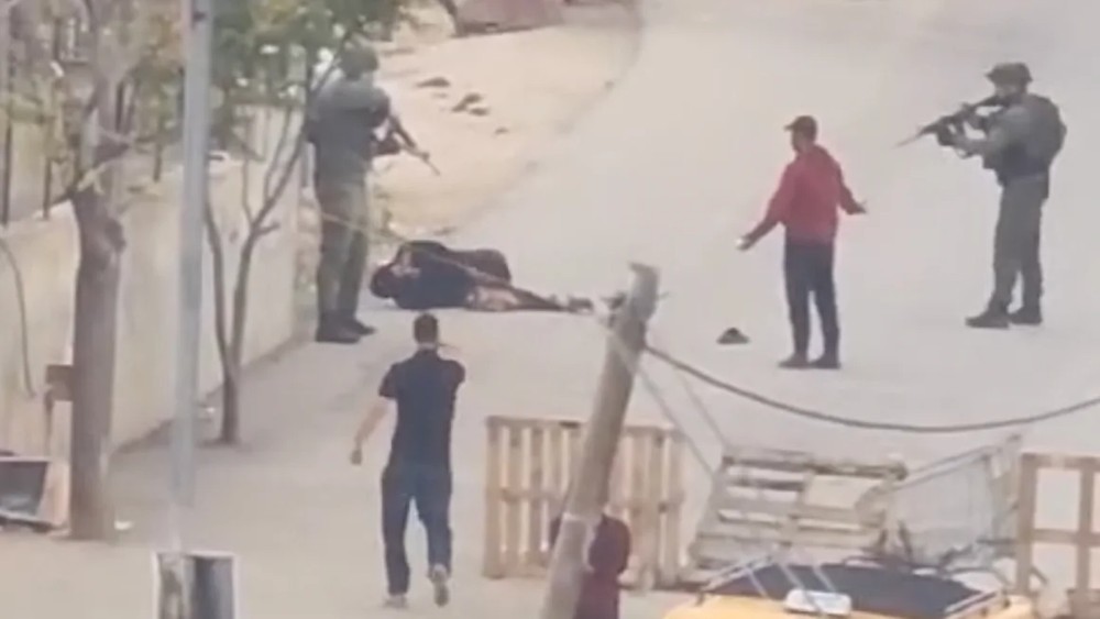 Δυτική Όχθη: Ισραηλινοί στρατιώτες πυροβολούν εν ψυχρώ Παλαιστίνιο με νοητική υστέρηση (βίντεο)