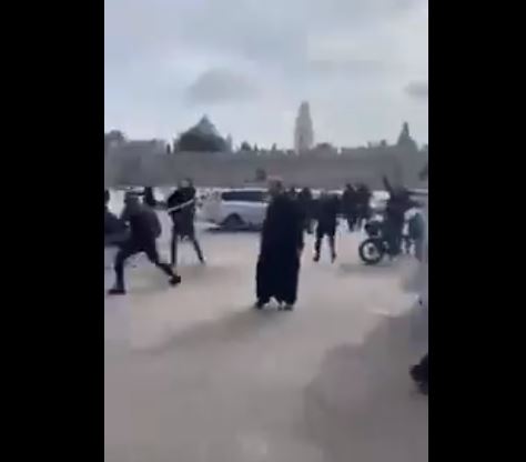 Αρμένιοι κληρικοί δέχονται επιθέσεις από Ισραηλινούς εποίκους – Το… «ιερό» παρασκήνιο πίσω από τη σύγκρουση