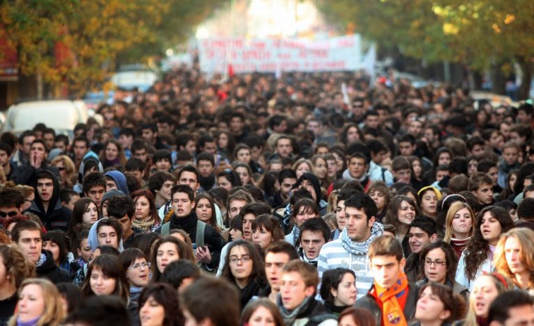 Δεκέμβρης 2008: Μια έκρηξη που ακόμη επιμένουμε να μην κατανοούμε