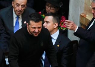 ΕΕ: Με τον Όρμπαν εκτός αιθούσης, οι «26» είπαν το «ναι» στην Ουκρανία