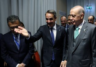 Το ΠΑΣΟΚ ενημέρωσε ο Γεραπετρίτης για τα ελληνοτουρκικά – «Ναι» στο διάλογο, με προϋποθέσεις