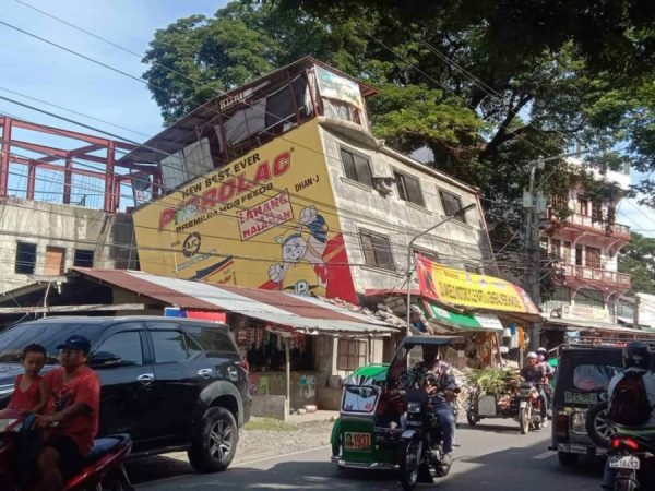 Νέος ισχυρός σεισμός στις Φιλιππίνες – Ξαναχτύπησε το Μιντανάο ο Εγκέλαδος με 6,9 Ρίχτερ