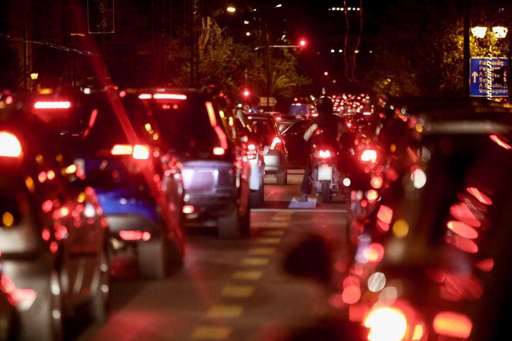 Ποιοι οδηγοί θα μπορούν να παρκάρουν δωρεάν στην Αθήνα