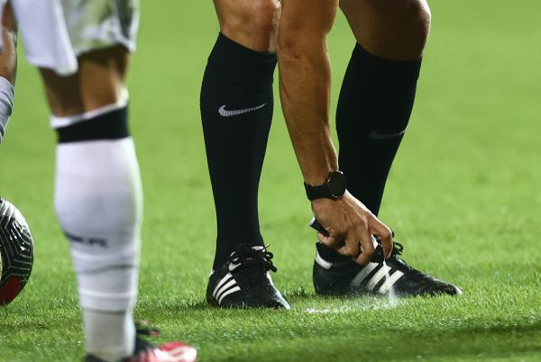 Ανατροπή δεδομένων: Θα έρχονται κανονικά ξένοι διαιτητές