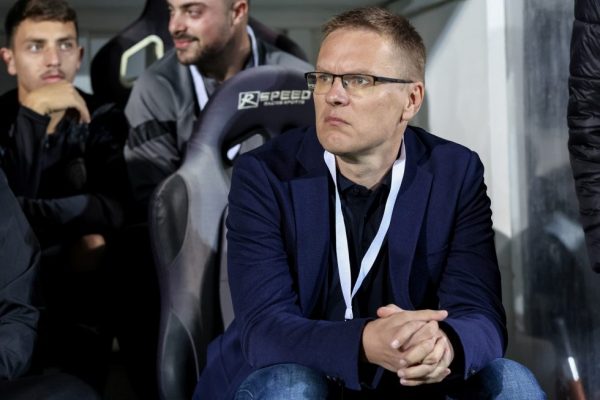 OΦΗ: Σε δύσκολη θέση ο Βάλντας Νταμπράουσκας