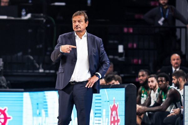 Αταμάν: «Δεν παίξαμε καλό μπάσκετ – Χάσαμε για ακόμα μια φορά στα τελευταία λεπτά, με ανόητα λάθη»