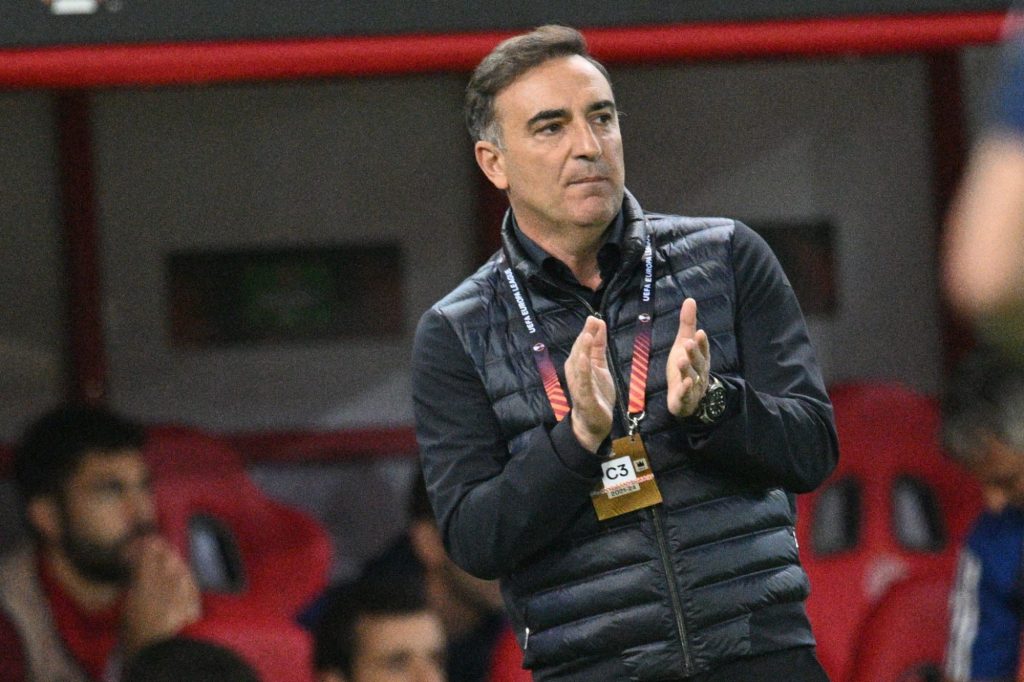 Ολυμπιακός: Οι 11 του Καρβαλιάλ για το παιχνίδι στο Περιστέρι (pic)