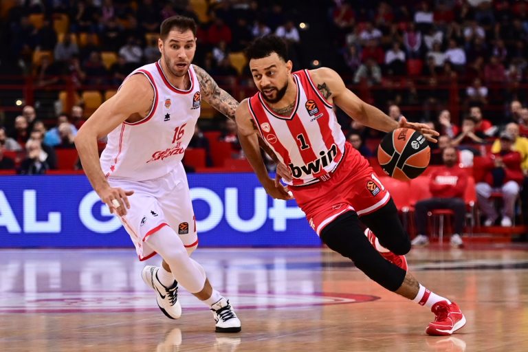 Ολυμπιακός-Βαλένθια 56-63: Δεν τράβηξε επιθετικά και μοιραία ηττήθηκε