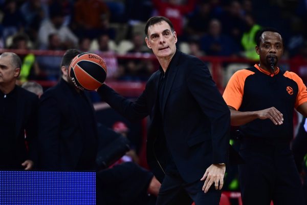 Ολυμπιακός: «Δεν θα επιτρέψουμε σε κανέναν να σπιλώσει τον Μπαρτζώκα»