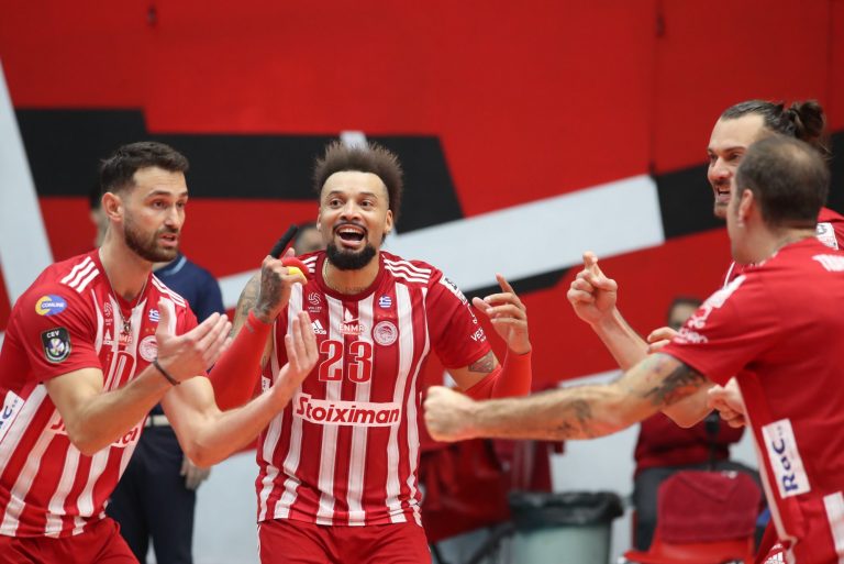 Ιντάλγκο: «Ελπίζω να το απολαύσατε – Αυτός είναι ο Ολυμπιακός» (pic)