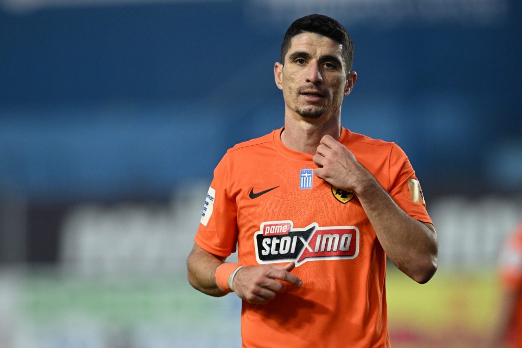 ΑΕΚ: Χωρίς Μάνταλο κόντρα στον Ατρόμητο – Άδεια στους παίκτες από τον Αλμέιδα