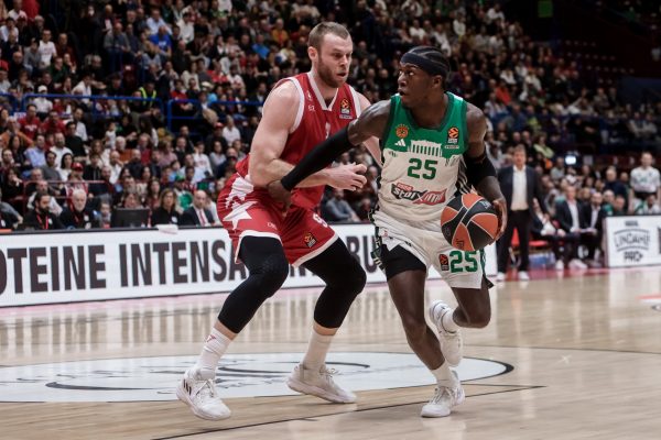 Αρμάνι – Παναθηναϊκός 68-76: Μετά το Μονακό, πέρασε και από το Μιλάνο με σούπερ Ναν