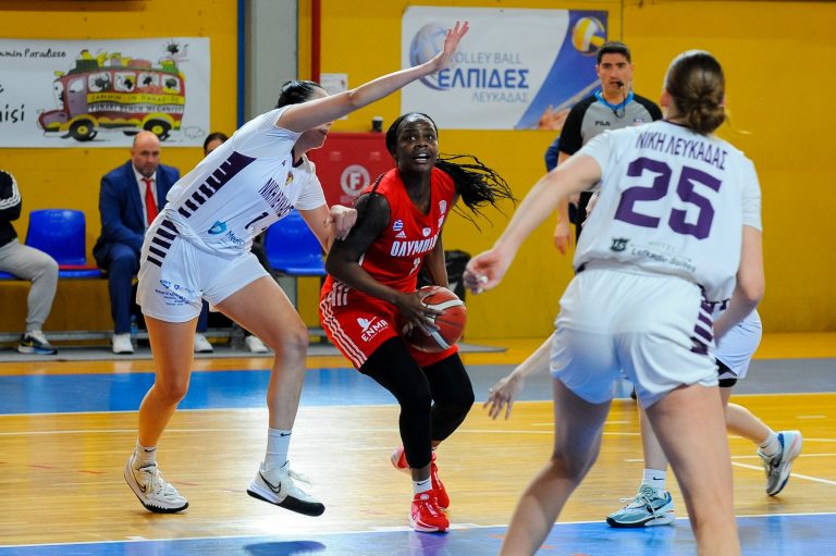 Nίκη Λευκάδας-Ολυμπιακός 55-98: Άνετη επικράτηση για τις Ερυθρόλευκες